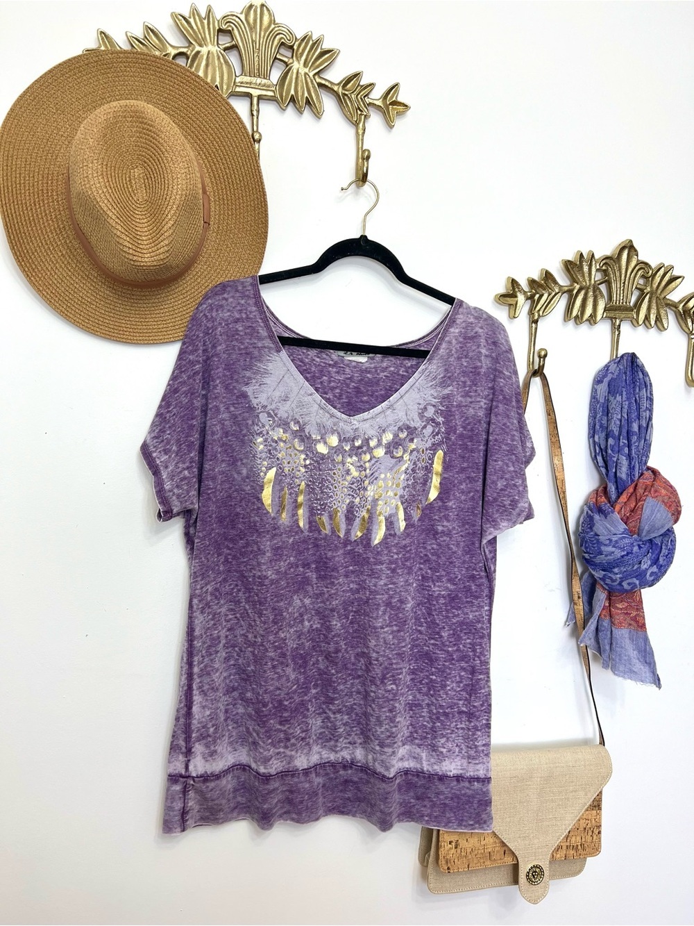 Cotton Women's Purple V-Neck Short Sleeve Top with Metallic Detail l ptp 22.5”